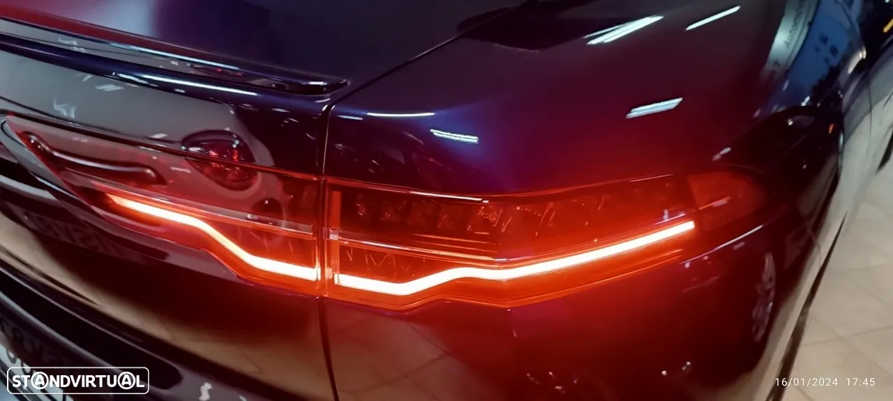 Jaguar I-Pace EV320 AWD SE - 30