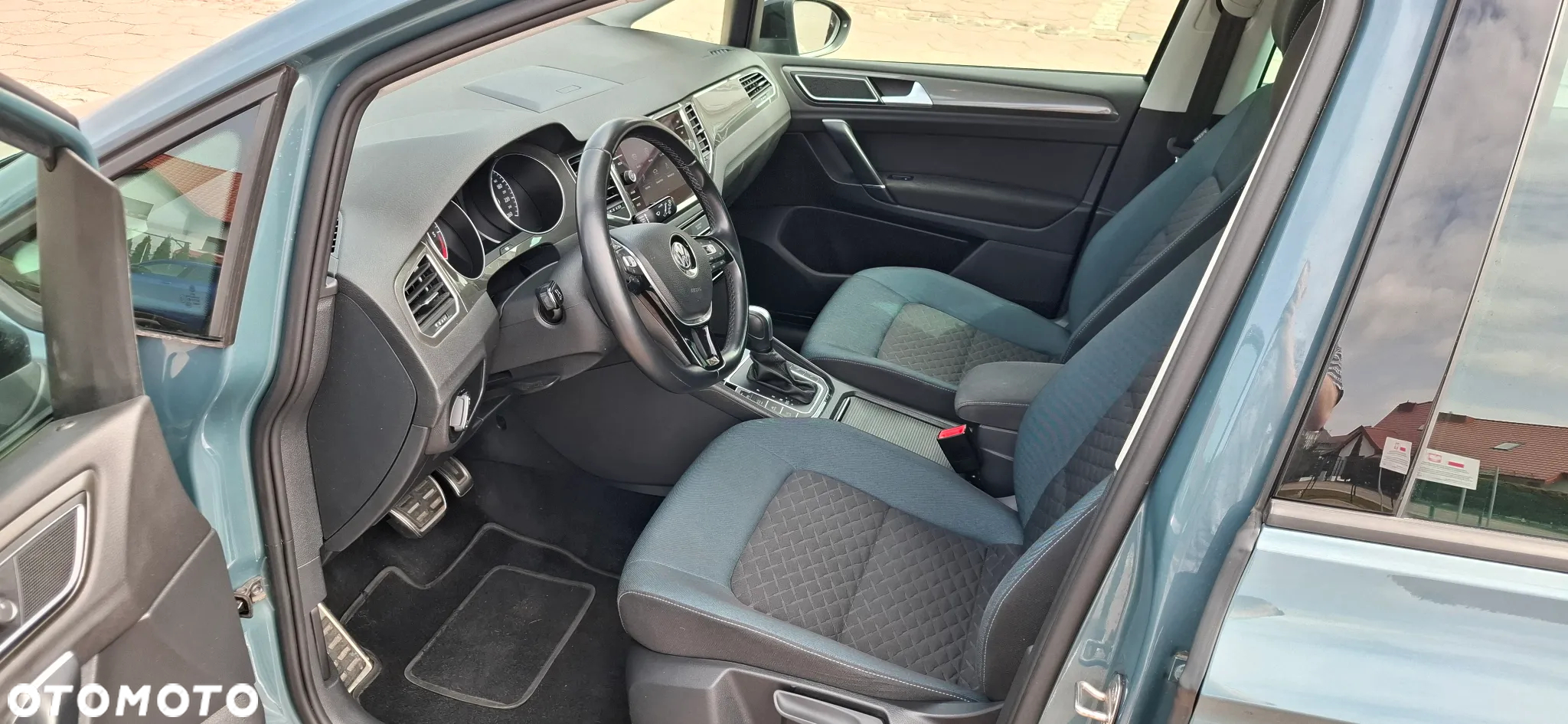 Volkswagen Golf Sportsvan 2.0 TDI SCR DSG IQ.DRIVE - 11