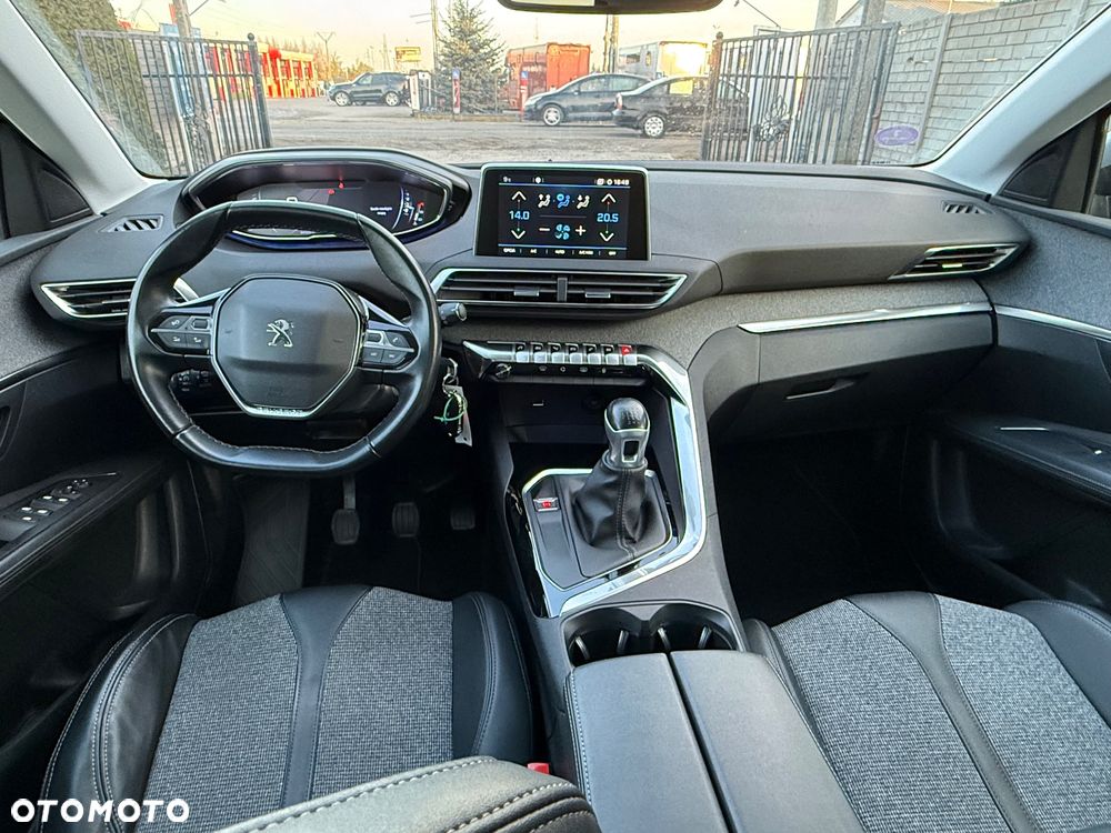 Peugeot 3008 - 35