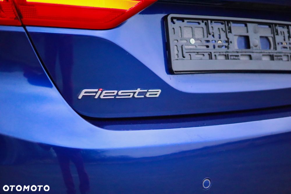 Ford Fiesta 1.0 EcoBoost S&S TITANIUM - 17