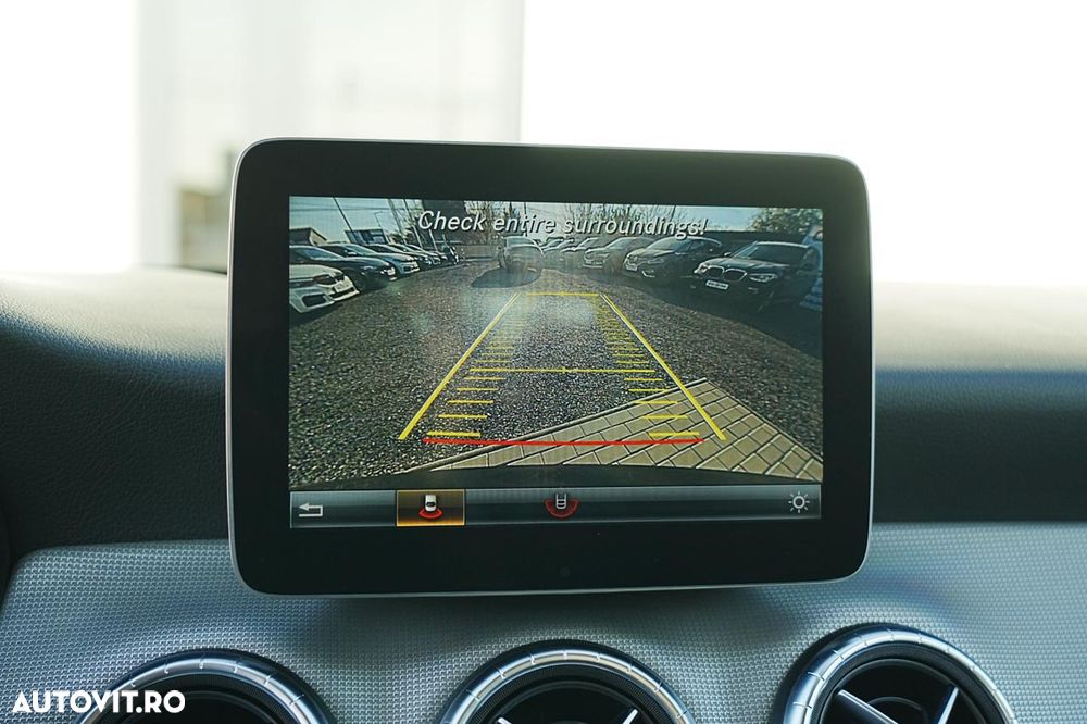 Mercedes-Benz CLA 200 d 7G-DCT Urban - 21