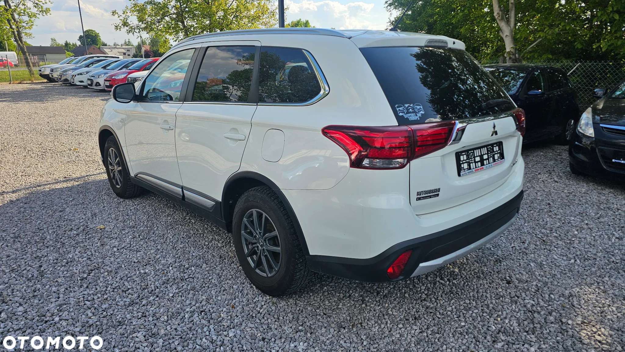 Mitsubishi Outlander 2.0 2WD Active - 4