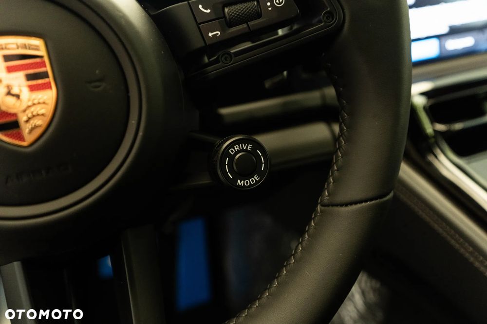 Porsche Panamera 4S E-Hybrid - 18