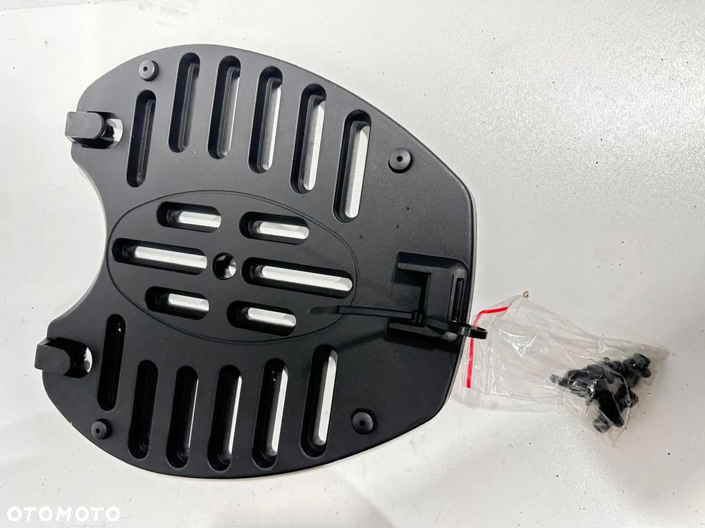 Kufer Piaggio Beverly 400 HPE  19-24R - 17
