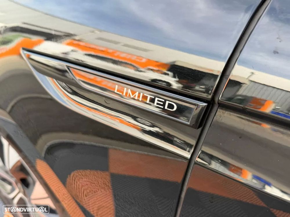 Renault Mégane Sport Tourer 1.5 Blue dCi Limited — fotografia 16