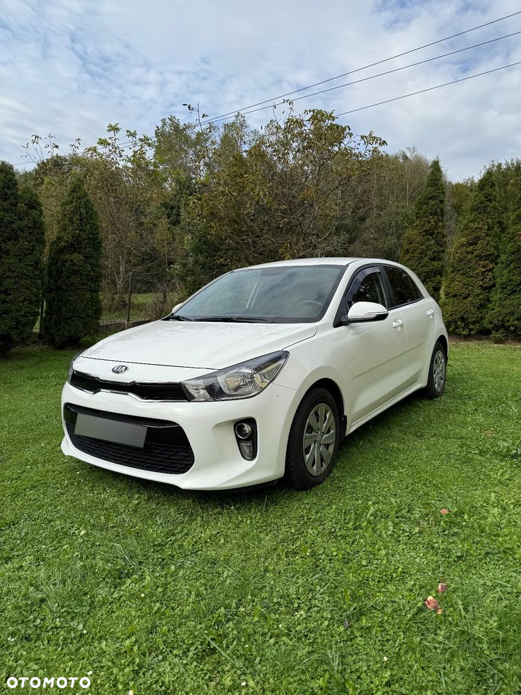 Kia Rio - 3