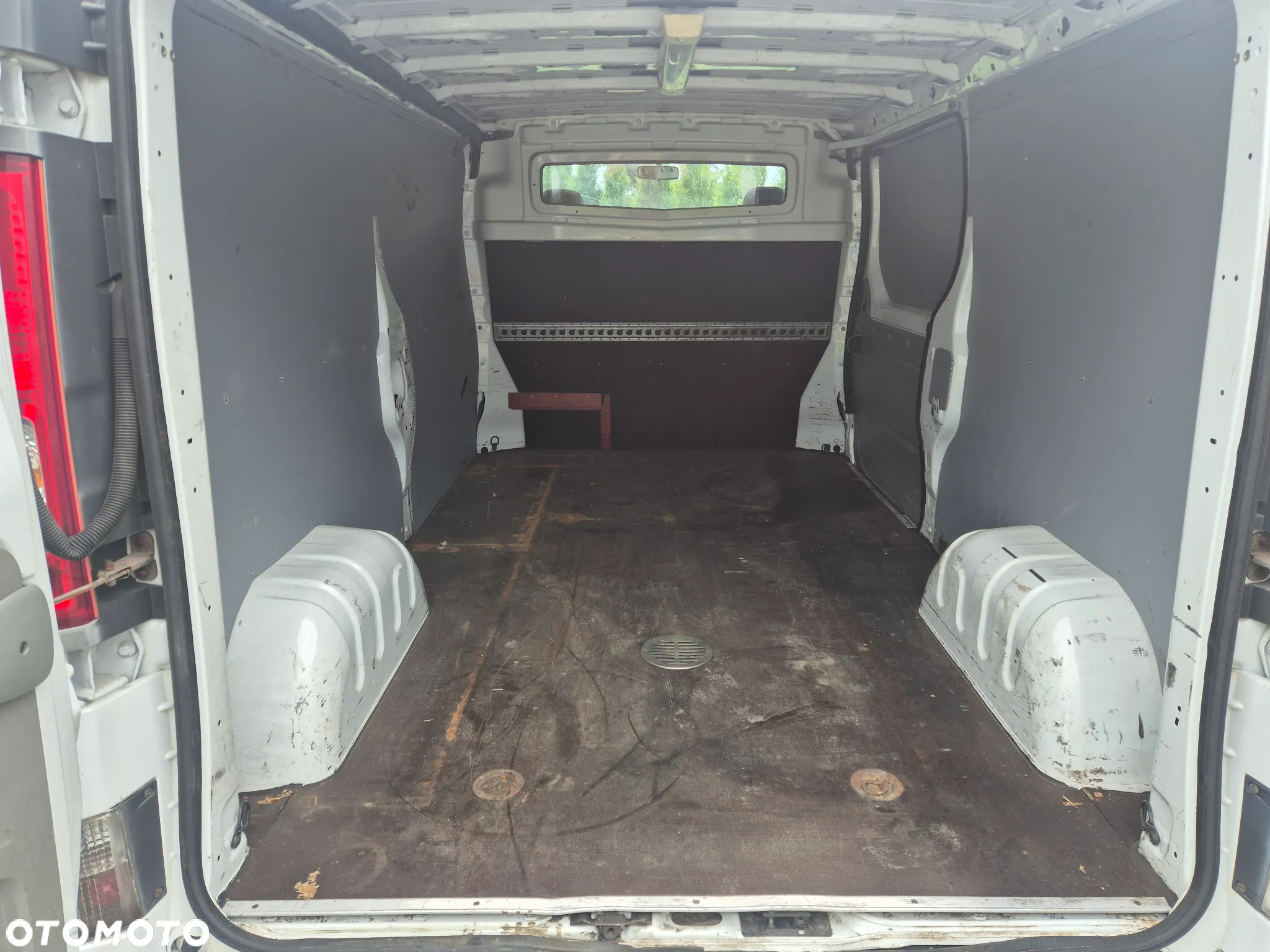 Renault Trafic - 8