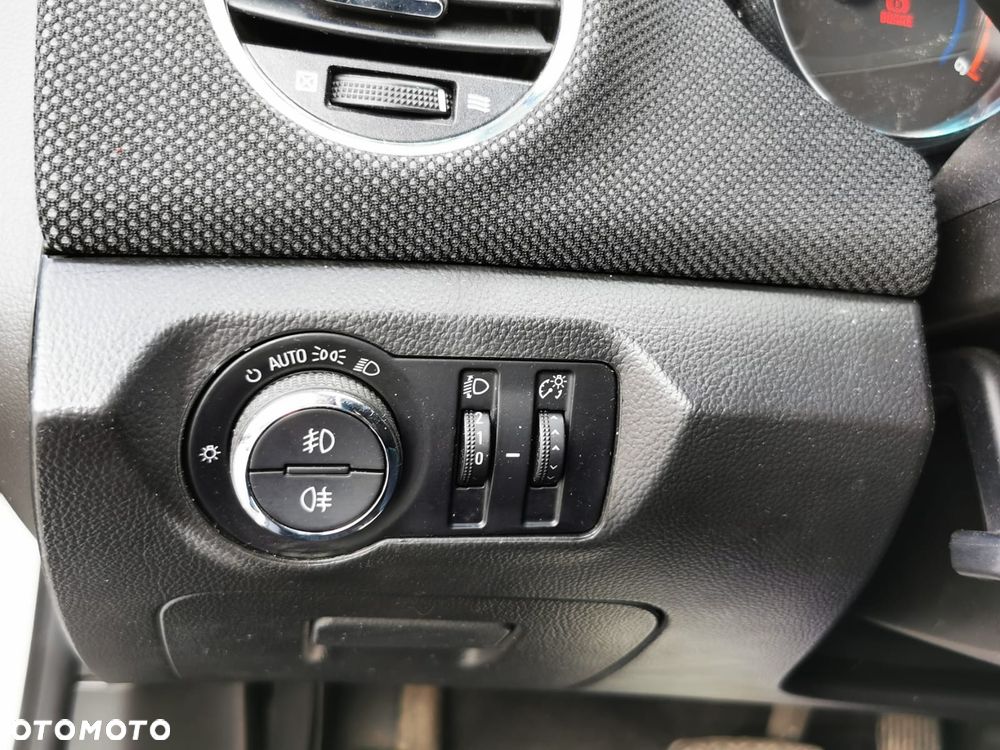 Chevrolet Cruze 2.0 D LTZ - 20