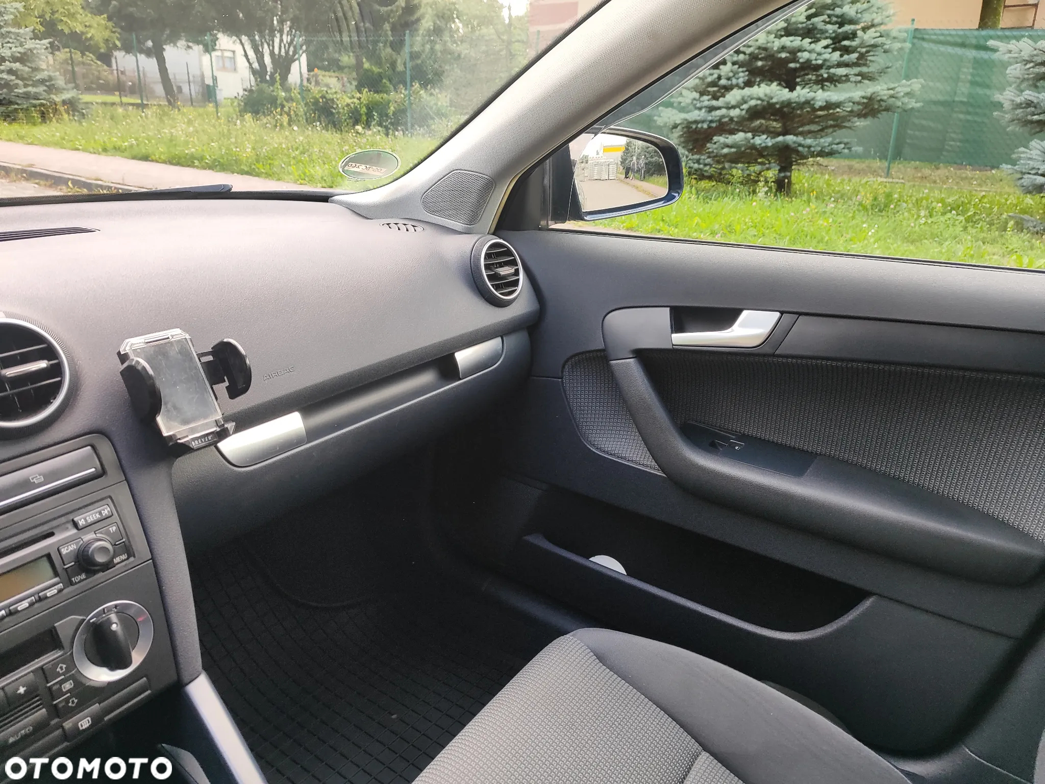 Audi A3 Sportback 1.6 Ambiente - 24