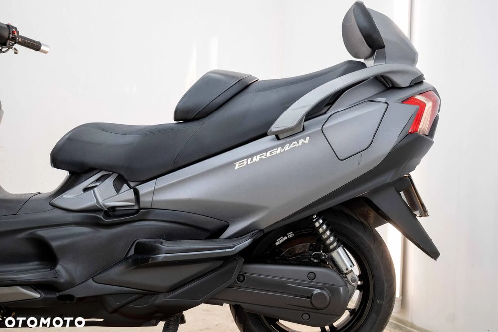Suzuki Burgman - 14