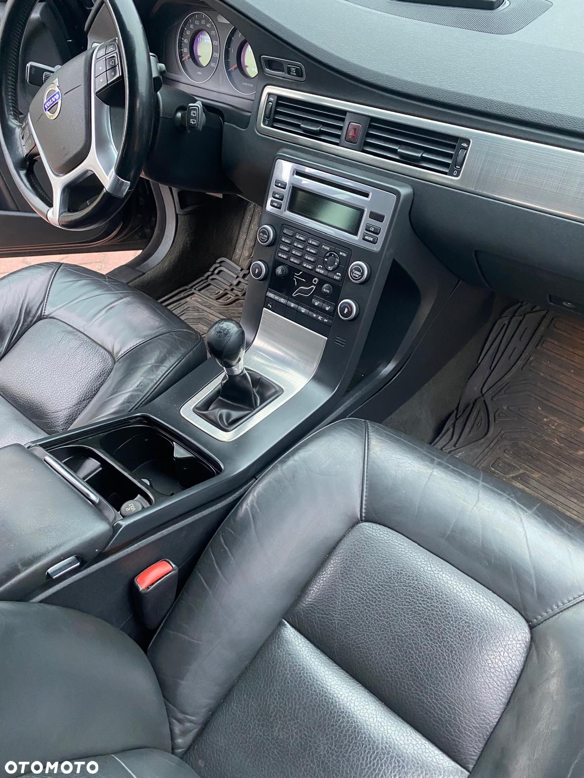 Volvo V70 - 14