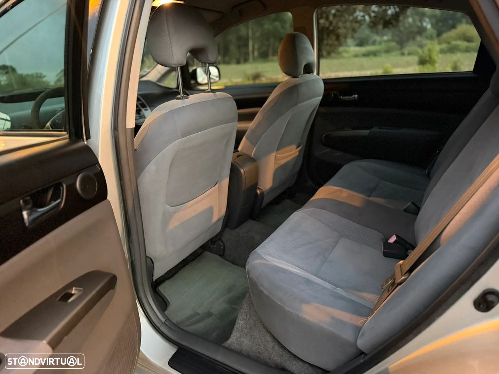 Toyota Prius 1.5 VVT-i HSD Sol - 6