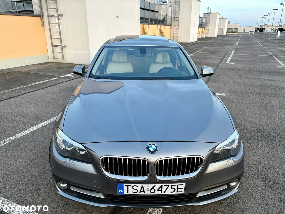 BMW Seria 5 520d xDrive - 4