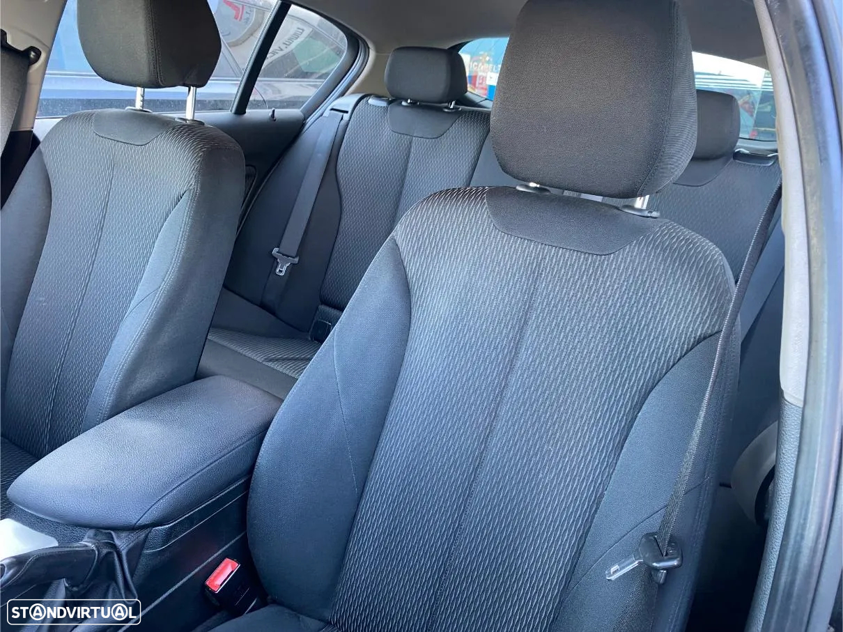 BMW 116 d EfficientDynamics - 32