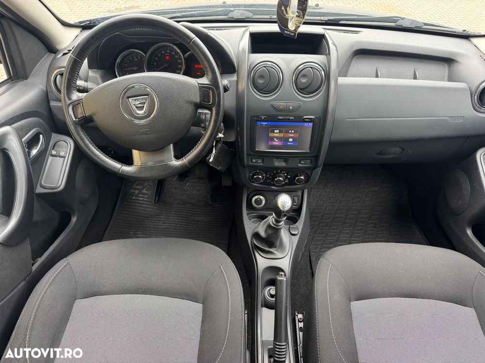 Dacia Duster 1.5 dCi 4x4 Laureate - 11