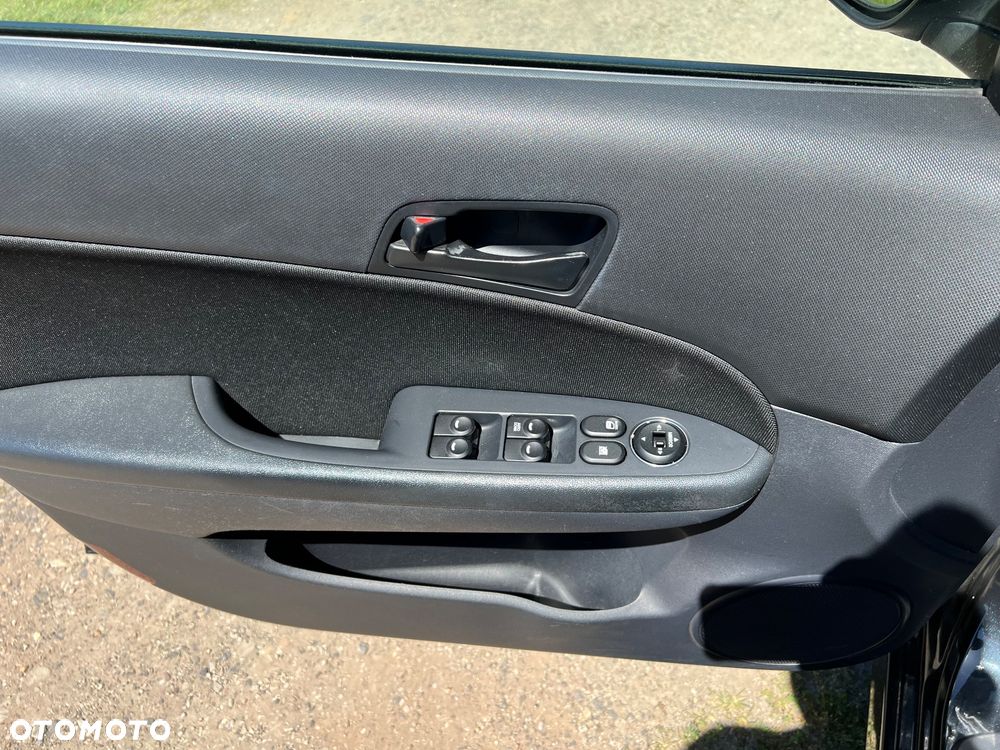 Hyundai i30 1.4 Blue Comfort - 27