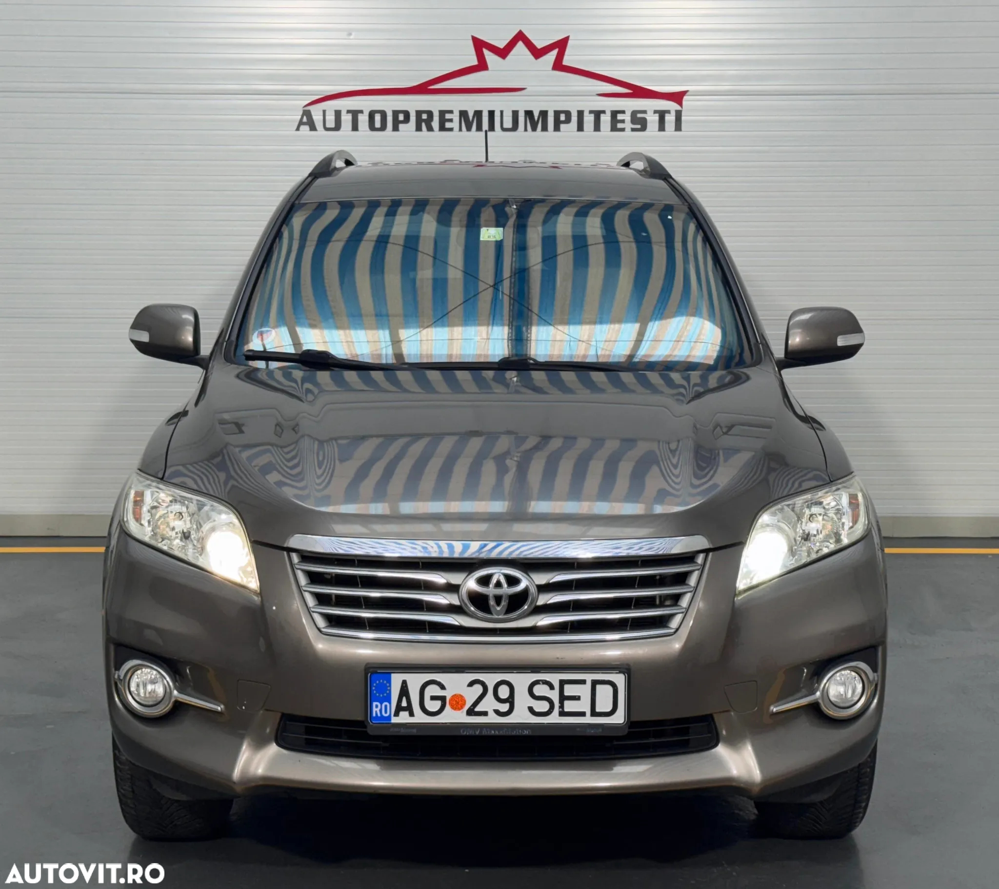 Toyota RAV4 - 3