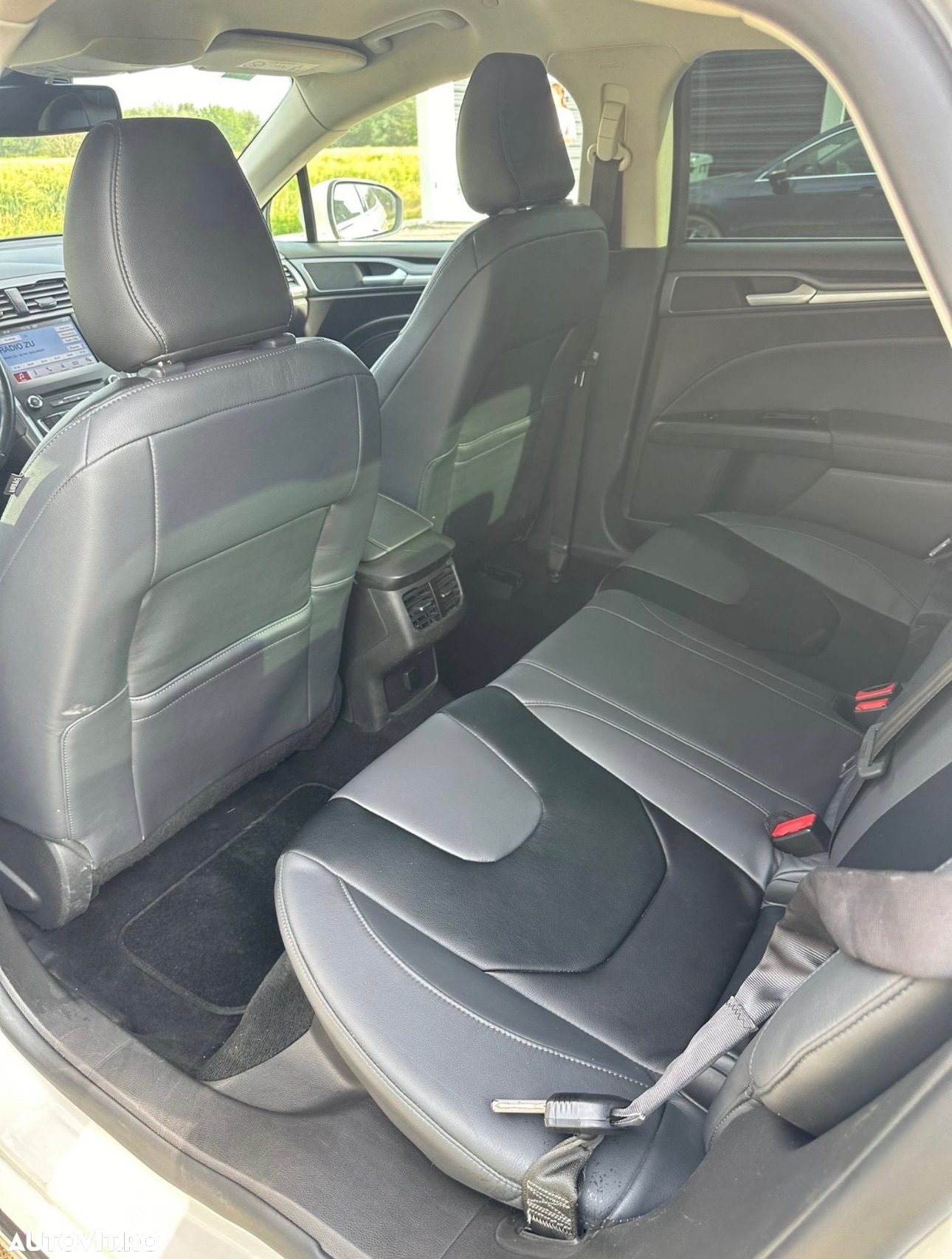 Ford Mondeo - 6