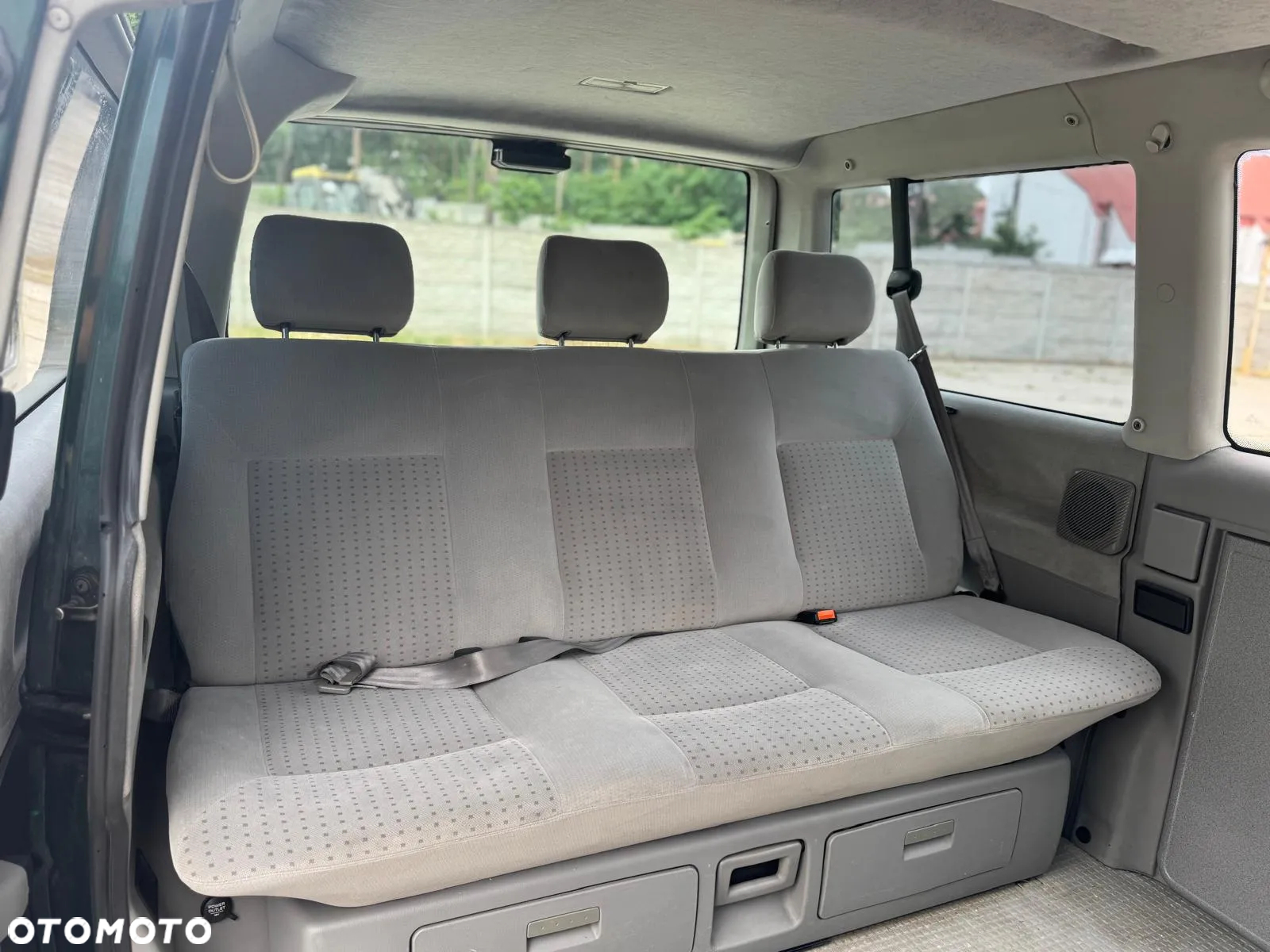 Volkswagen Transporter - 10
