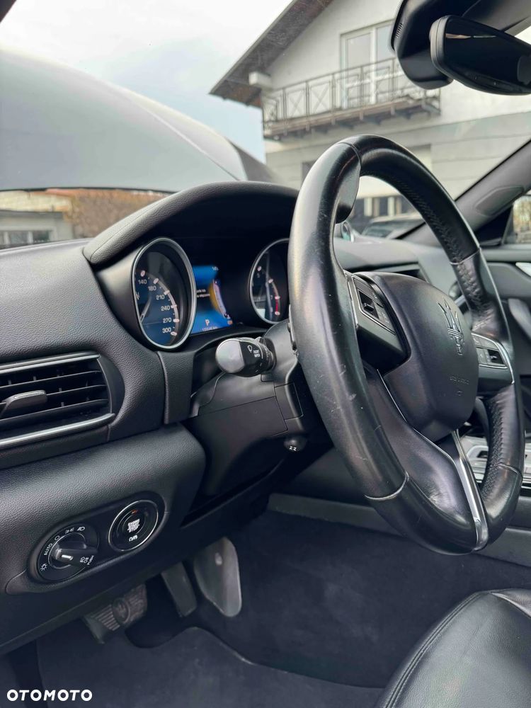 Maserati Levante Q4 - 15