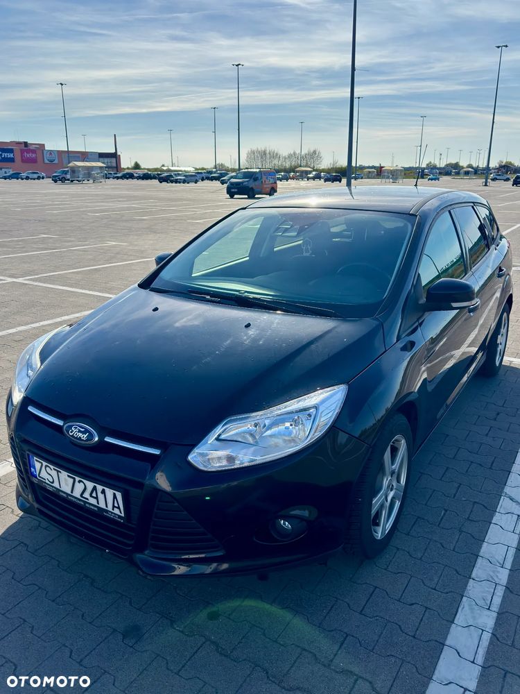 Ford Focus 1.0 EcoBoost Trend - 4