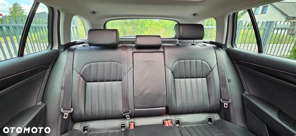 Skoda Superb 2.0 TDI 4x4 L&K DSG - 7