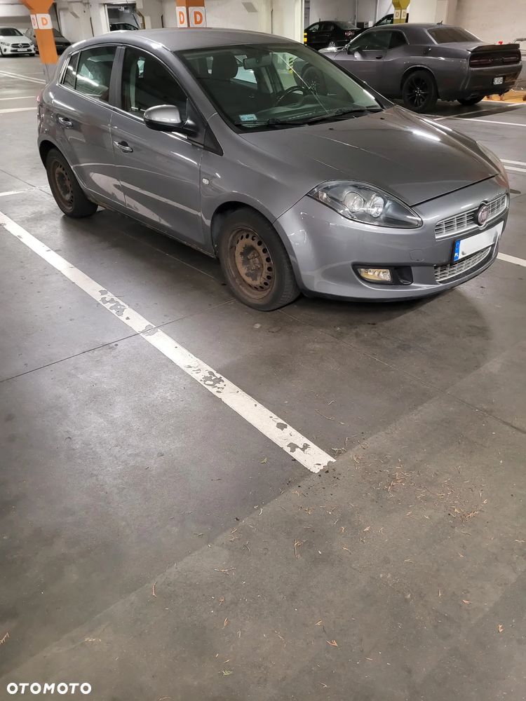 Fiat Bravo 1.9 Multijet Estiva Blue&Me - 6