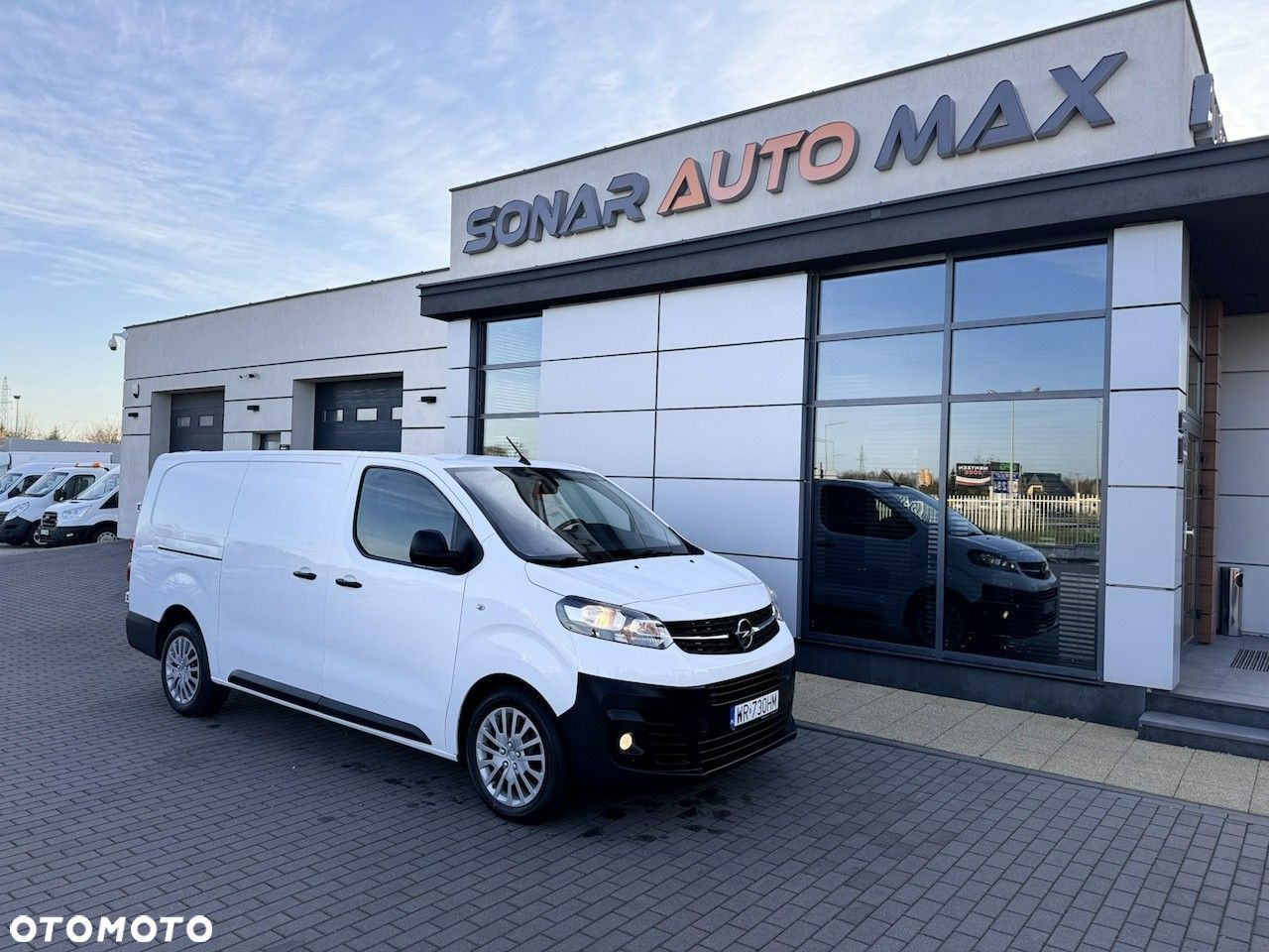 Opel Vivaro - 1