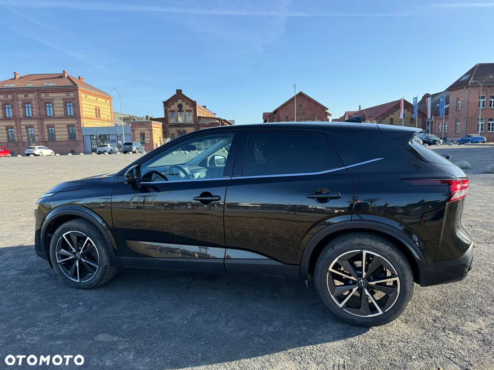 Nissan Qashqai 1.3 DIG-T N-Connecta - 17