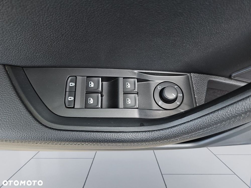 Skoda Superb 2.0 TDI SCR L&K - 22