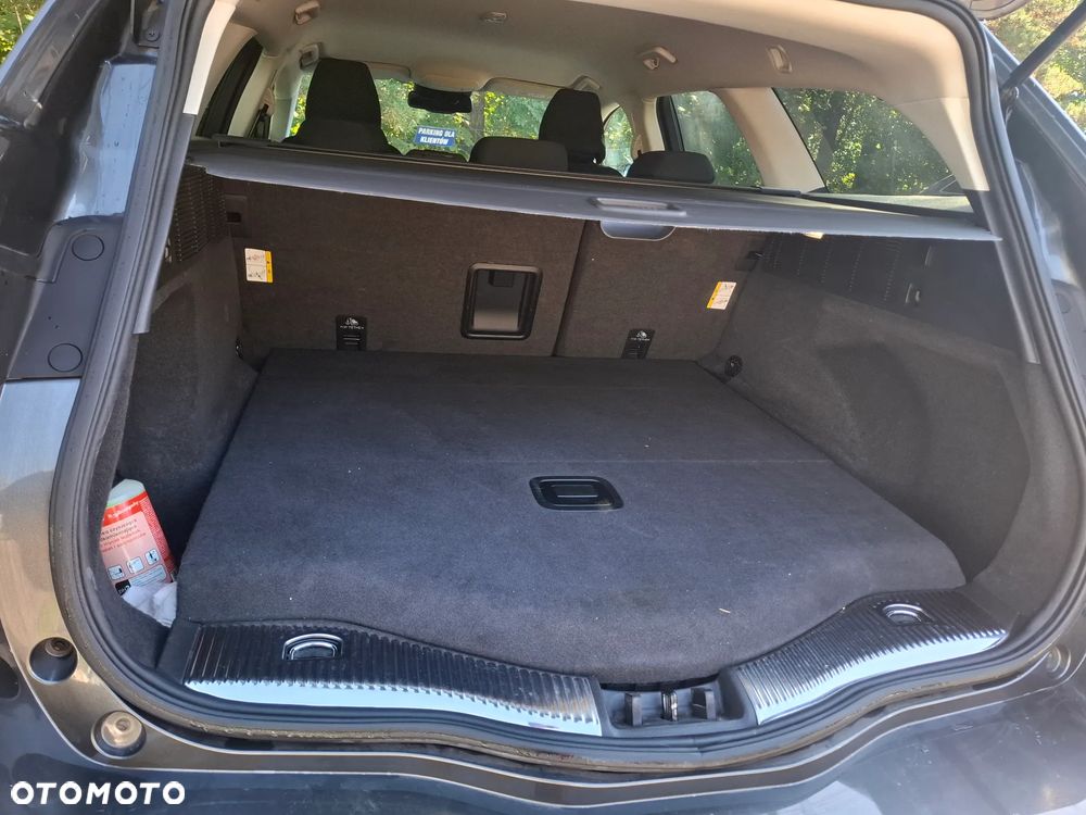 Ford Mondeo - 28