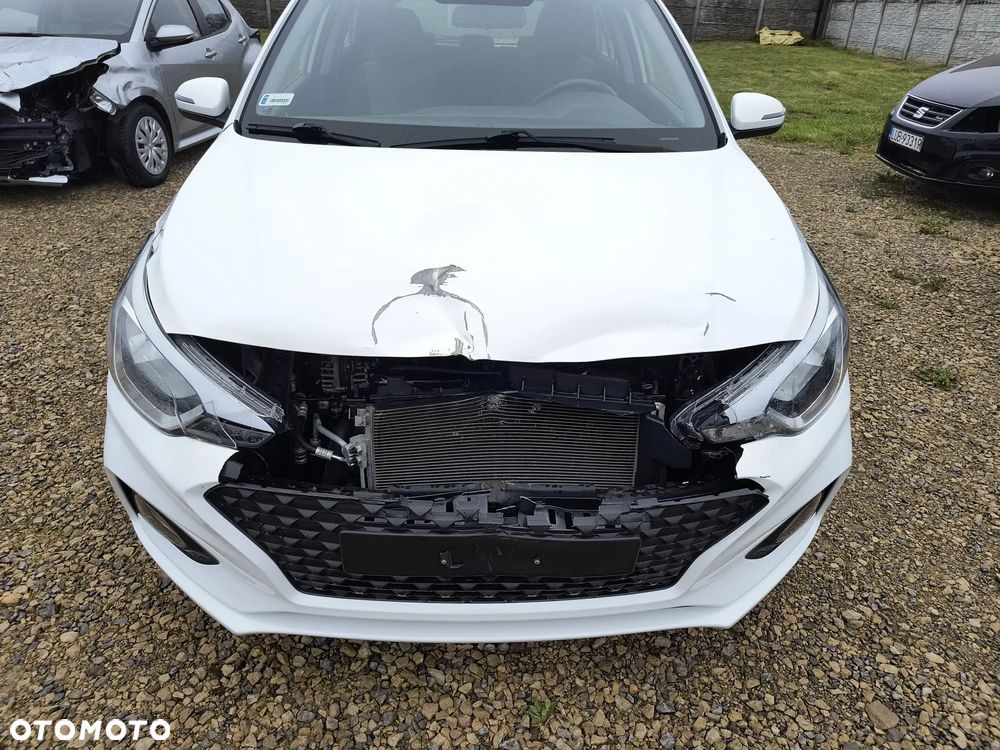 Hyundai i20 - 4