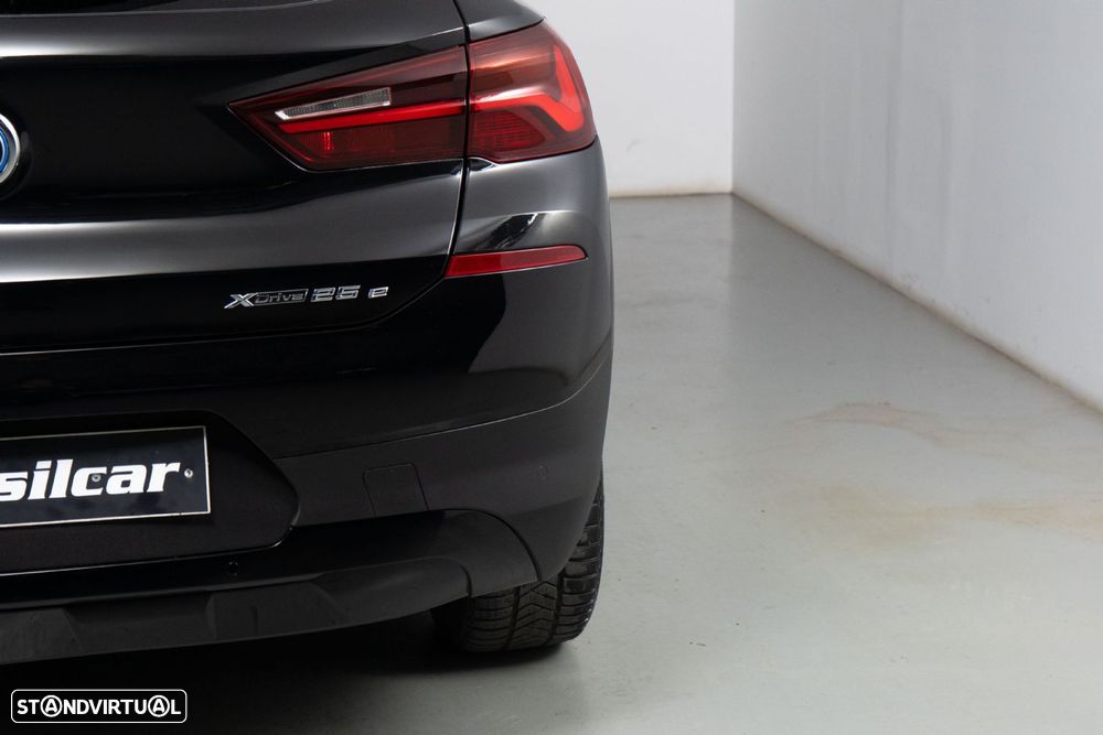 BMW X2 25 e xDrive GoldPlay - 19
