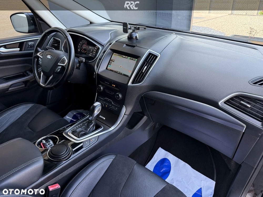Ford S-Max 2.0 TDCi Titanium PowerShift - 22