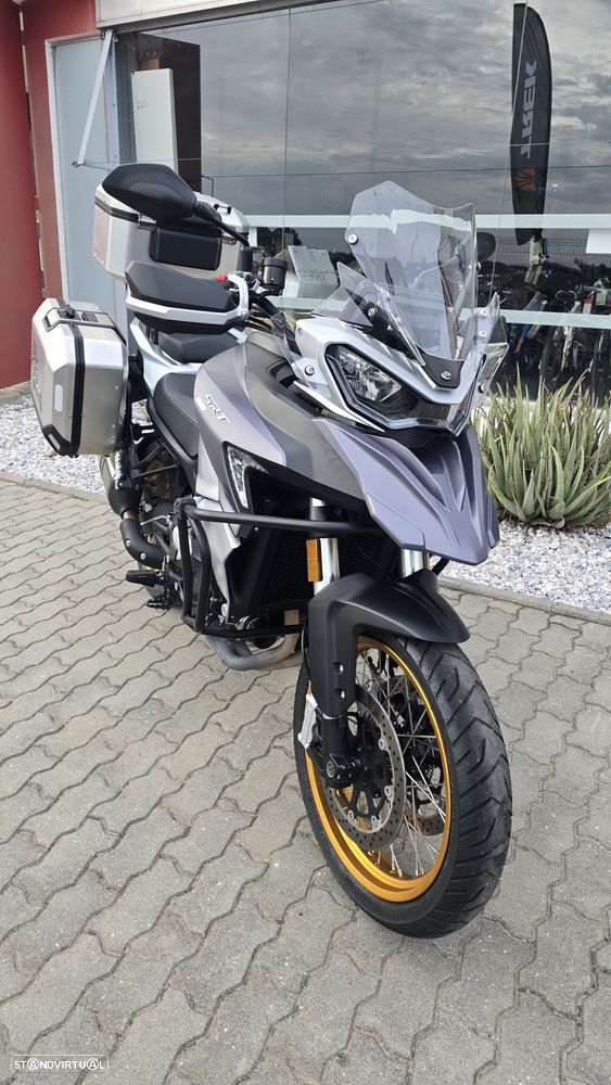 QJ Motor SRT 800X - 4