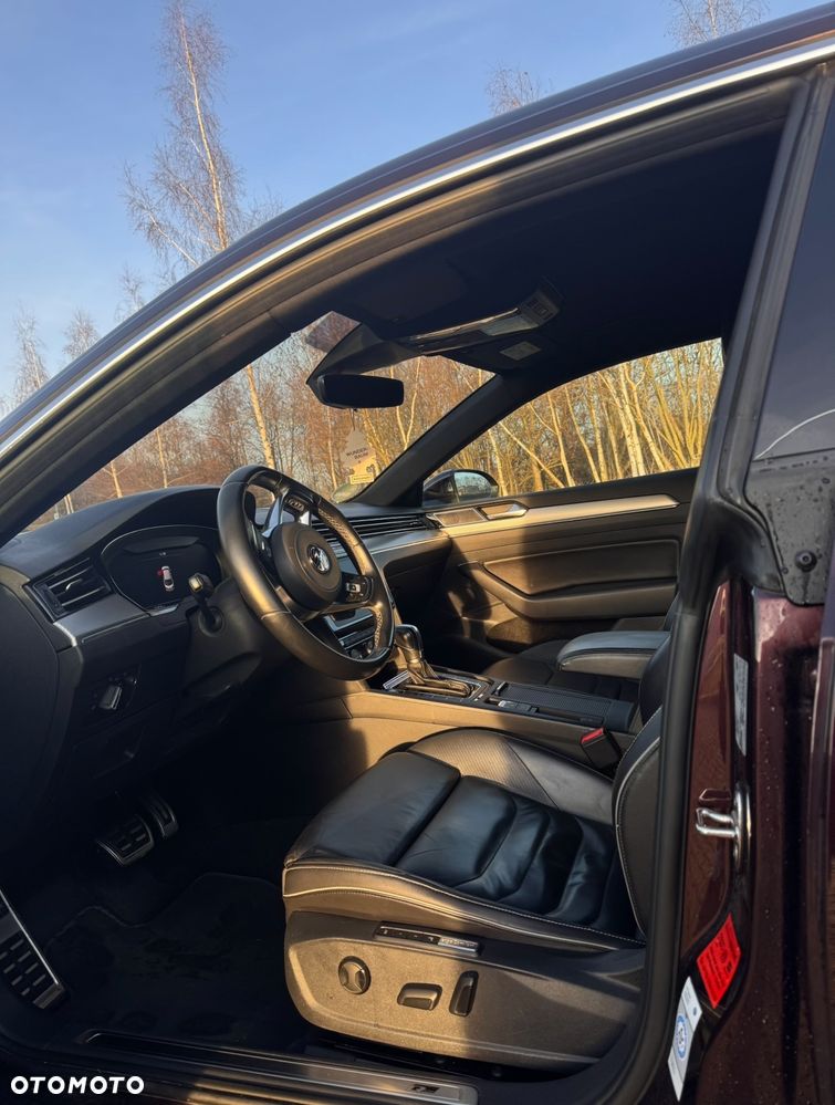 Volkswagen Arteon 2.0 TDI Bi-Turbo SCR 4Mot R-Line DSG - 16