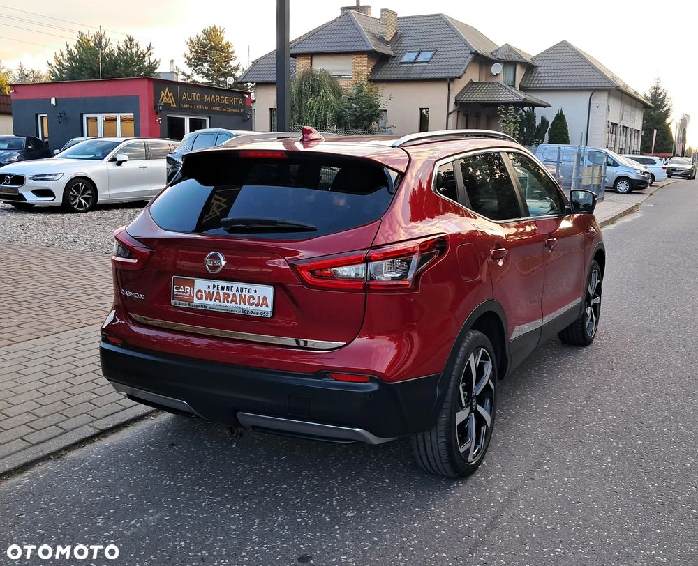 Nissan Qashqai 1.3 DIG-T TEKNA+ - 4