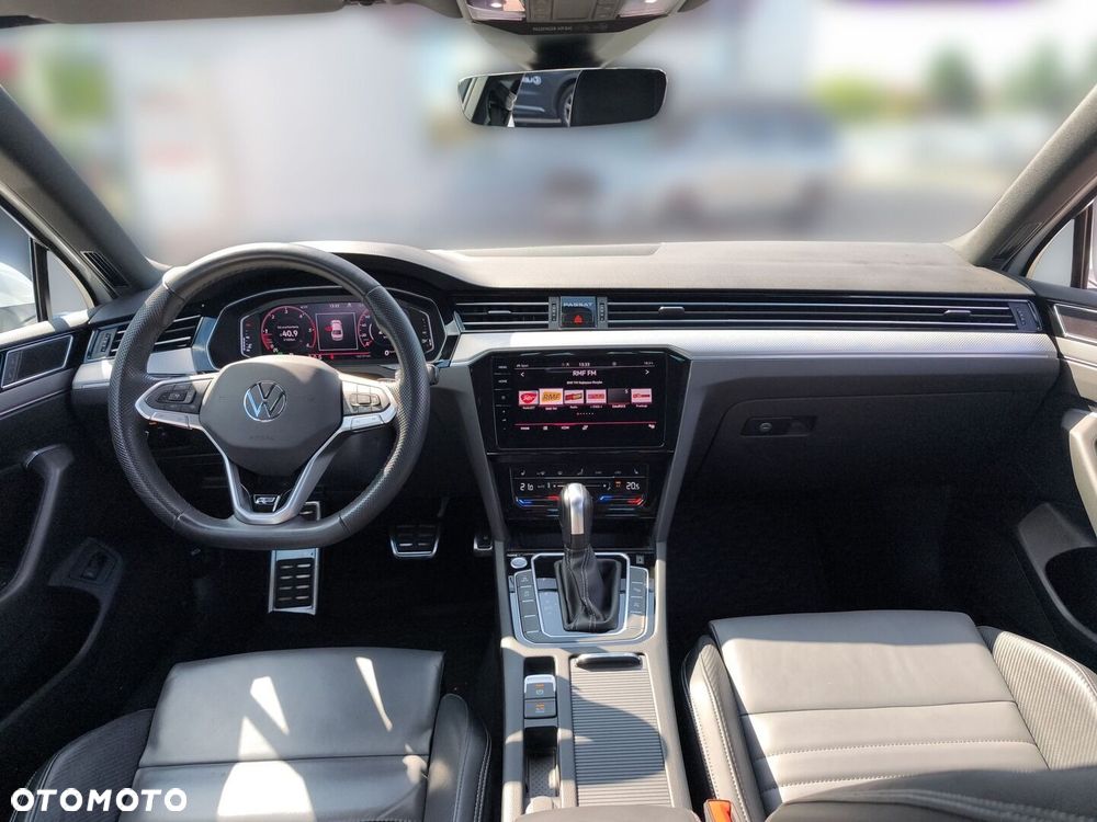 Volkswagen Passat 2.0 TDI EVO Elegance DSG - 15