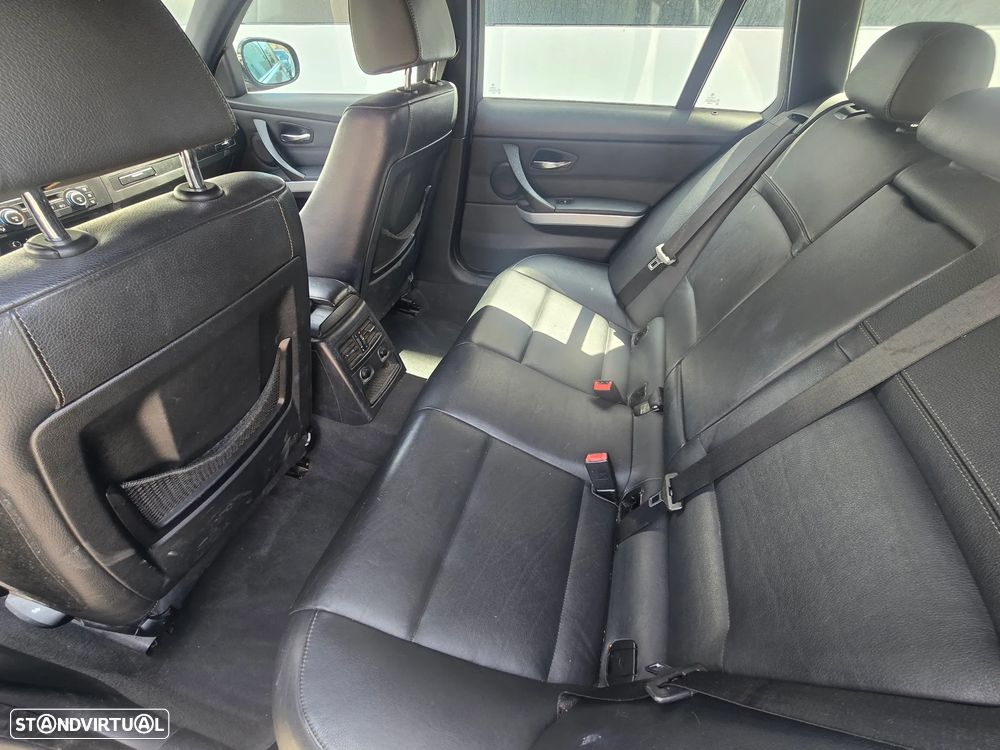 BMW 320 d DPF Aut. - 10