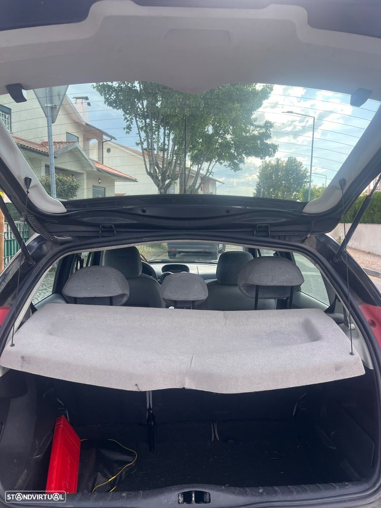 Citroën C3 1.4 HDi XTR - 11