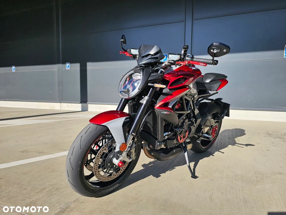 MV AGUSTA Brutale - 2