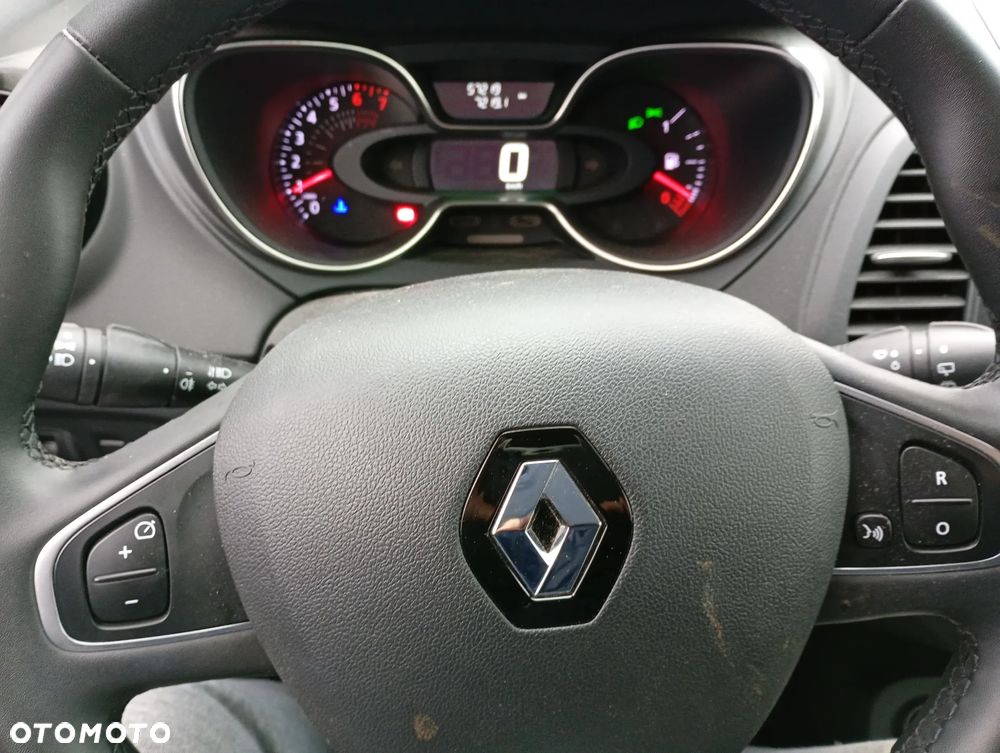 Renault Captur - 16