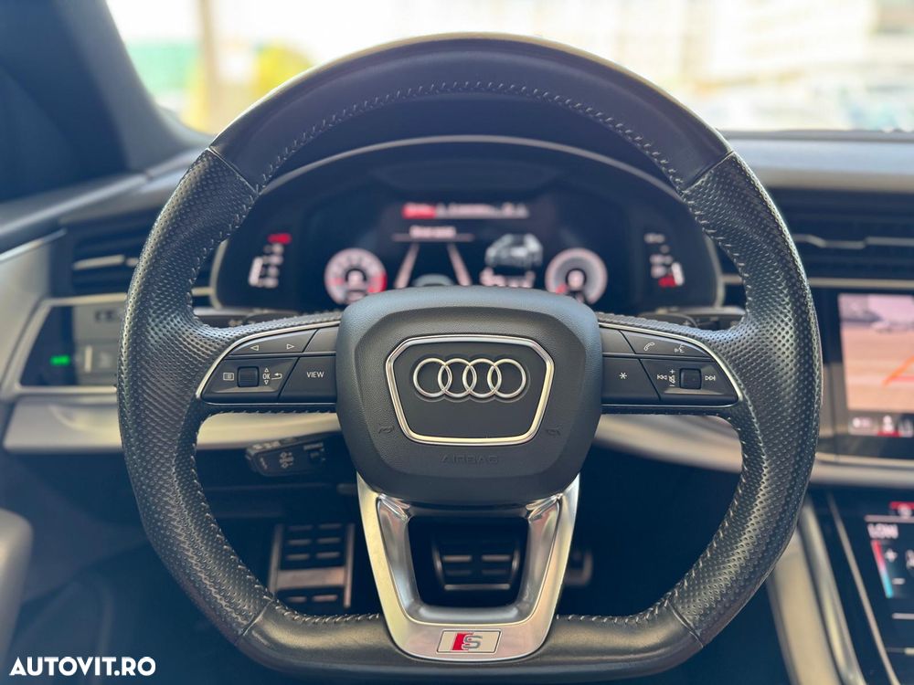 Audi Q8 3.0 55 TFSI quattro Tiptronic MHEV - 3