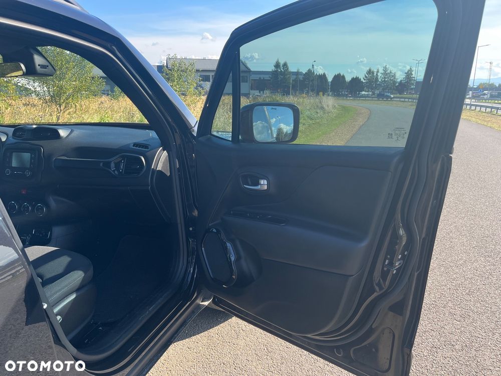 Jeep Renegade 1.6 E-TorQ Sport FWD - 10