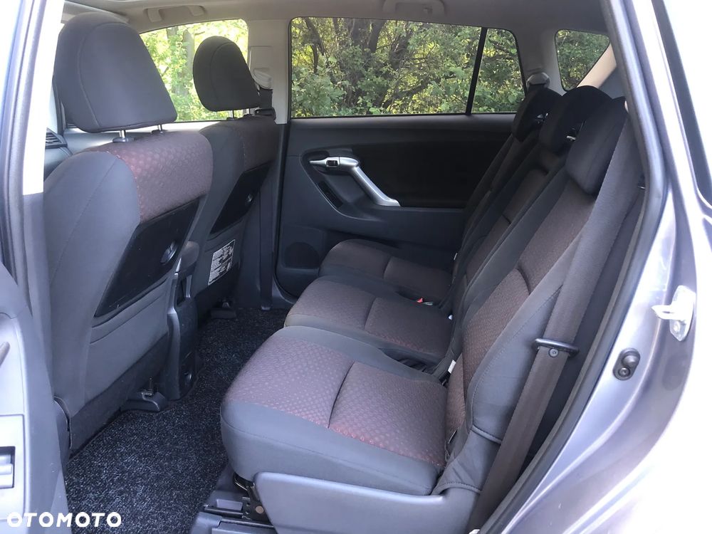 Toyota Verso 1.8 5-Sitzer Executive - 39