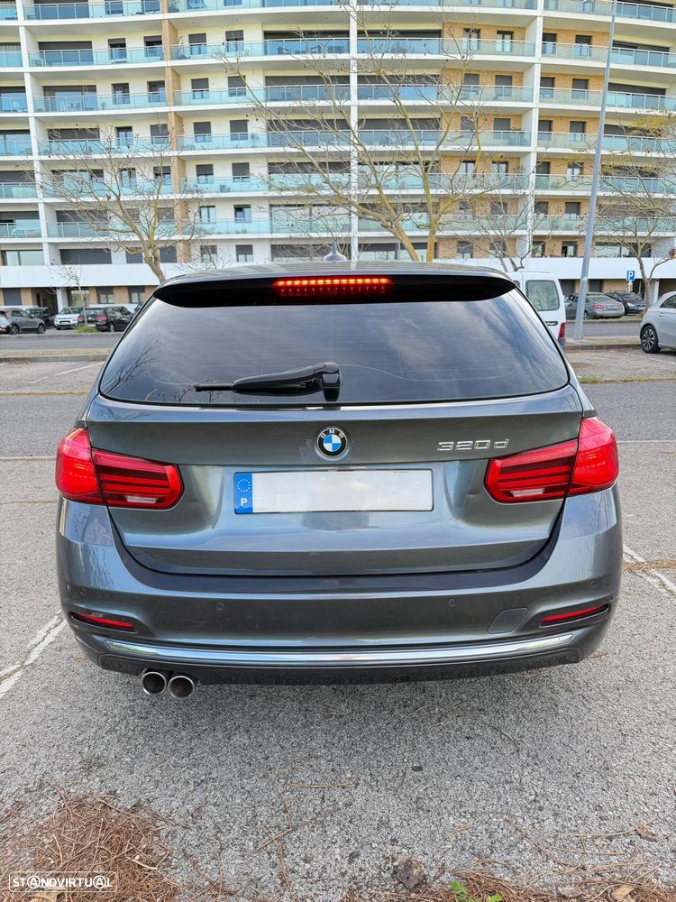 BMW 320 d Auto Line Luxury - 22