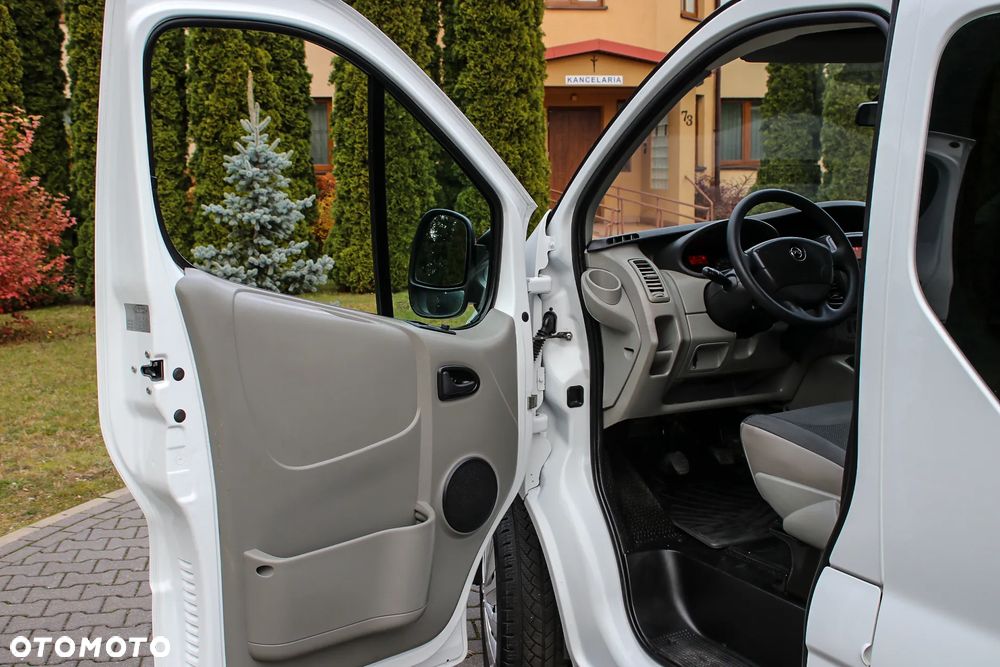 Opel Vivaro - 33