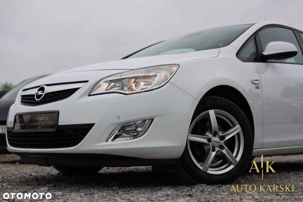 Opel Astra - 9