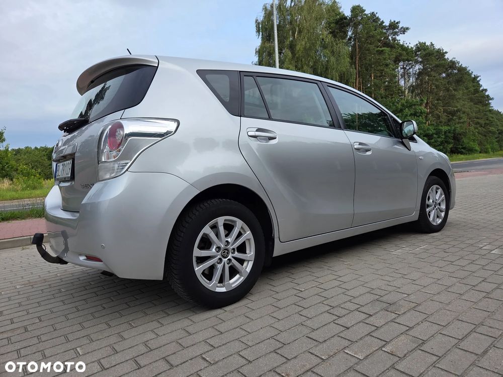 Toyota Verso 1.8 Prestige EU5 - 5
