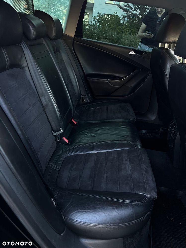 Volkswagen Passat 2.0 TDI DPF Highline DSG - 11